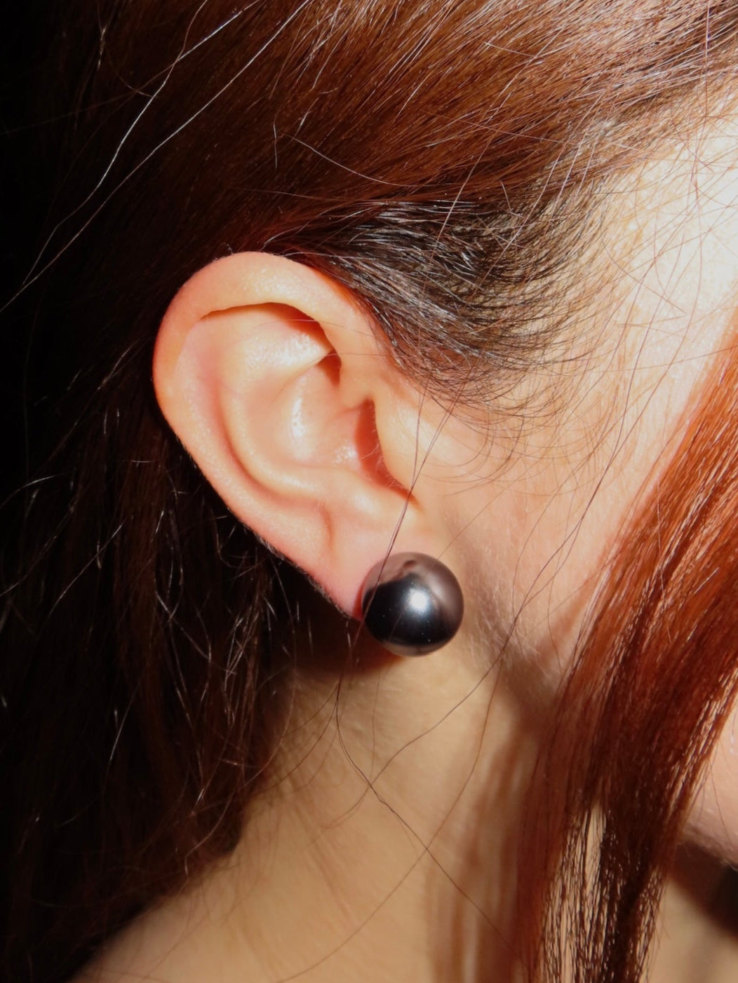 #57 Dark Silver Stud